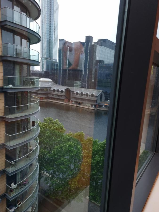 Luxury Waterside Apartment Canary Wharf Лондон Экстерьер фото